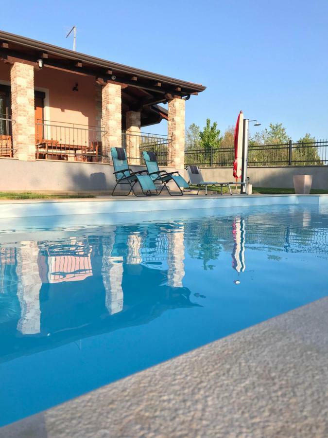 Villa Daisy Tar-Vabriga ภายนอก รูปภาพ
